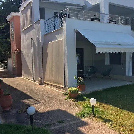 Petra Mare * Kriopigi