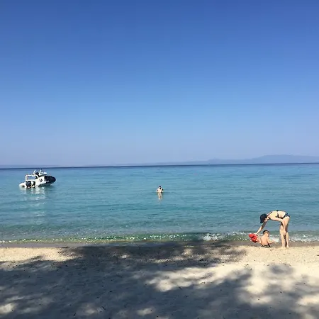 Petra Mare Semesterbostad Kryopigi